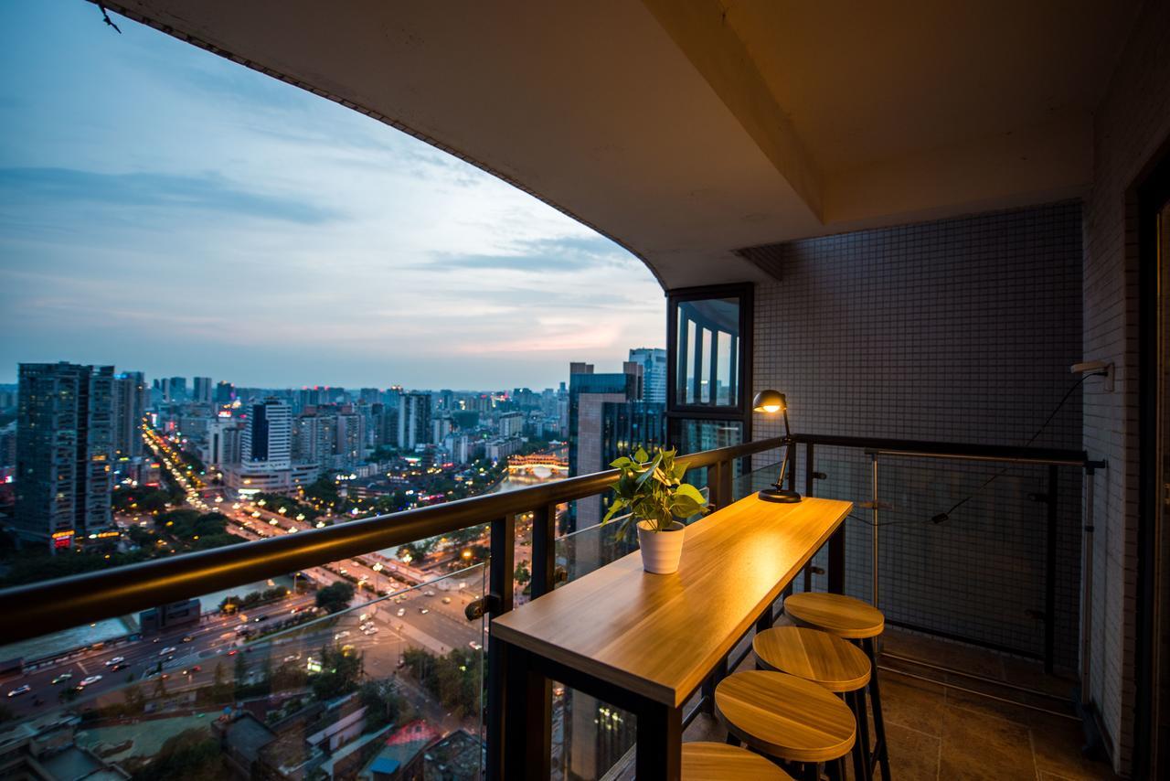 Pandahouse Aparthotel Chengdu Exteriör bild